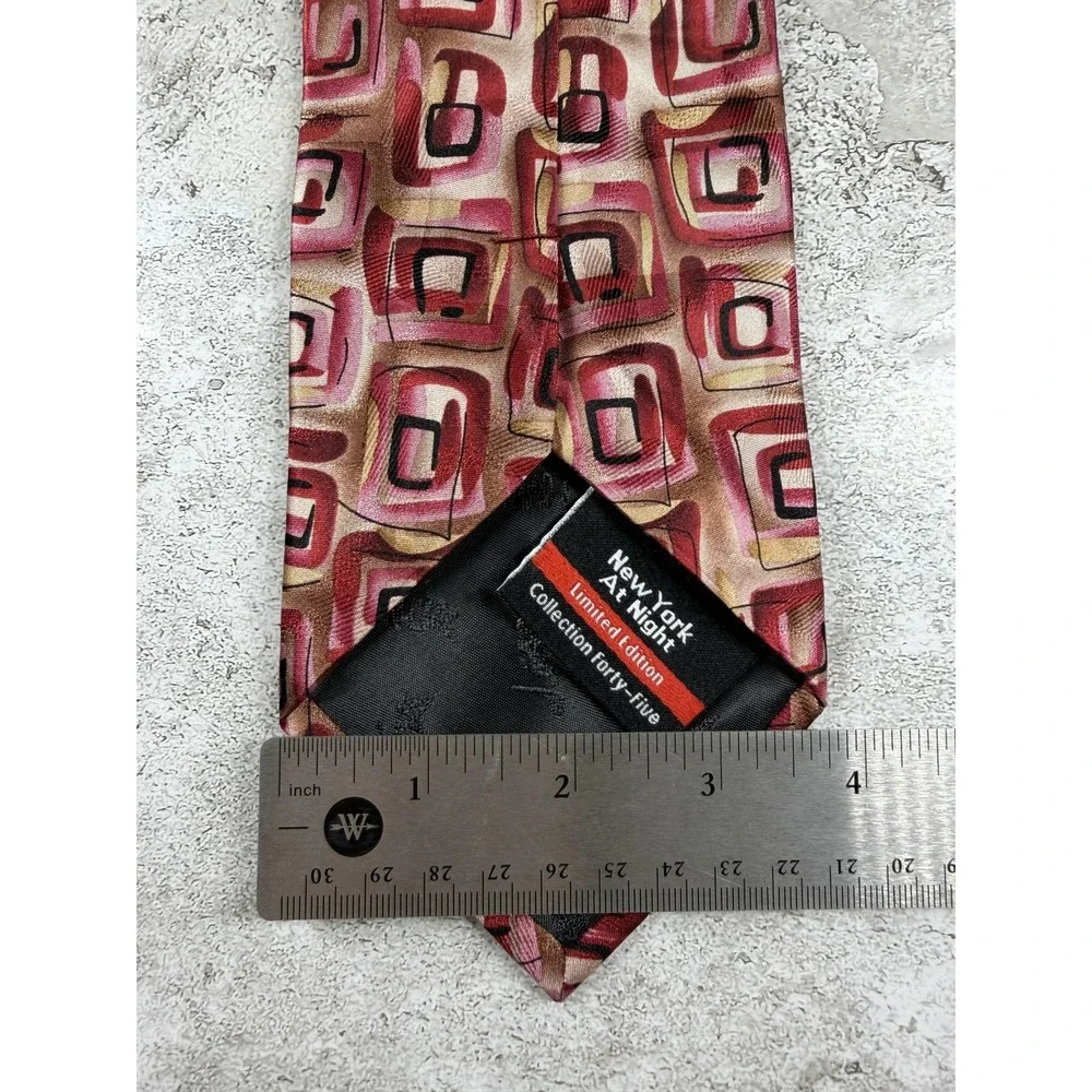 J. Garcia Tie Mens One Size Pink 100% Silk Pointed Geometric Woven Jacquard